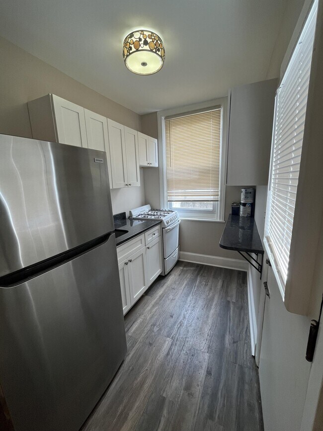 Foto del edificio - 1349 S Newkirk St