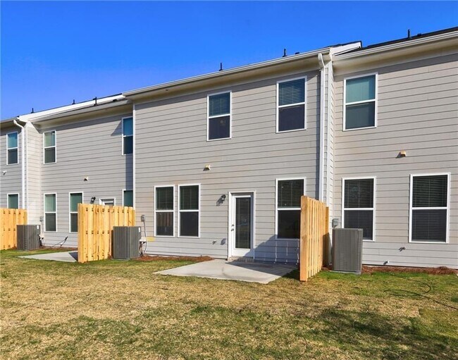 Building Photo - 479 Payne Dr