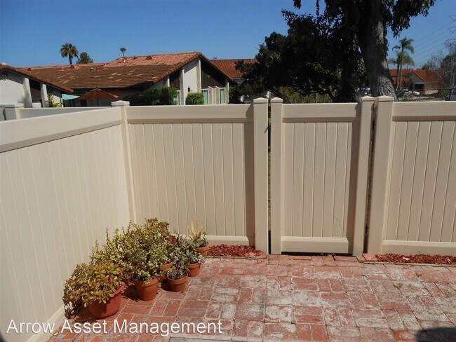 Foto del edificio - 3 br, 2 bath House - 1664 Forestdale Dr.