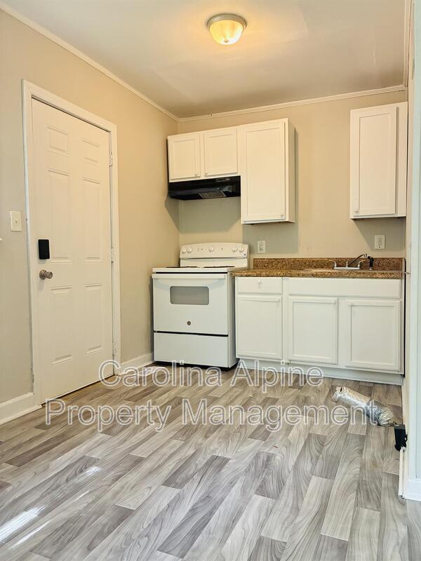 Building Photo - 1138 Browns Ave