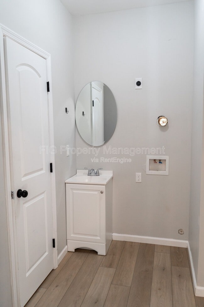 Photo - 3225 Bikers Path Wy Apartment