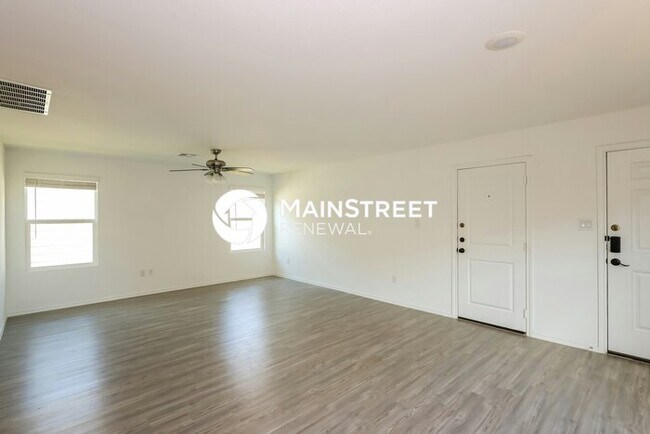 Foto del edificio - 3 Bedroom Pet-Friendly Home in San Antonio...