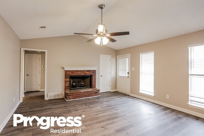 Foto del edificio - 7337 Thistledown Cove