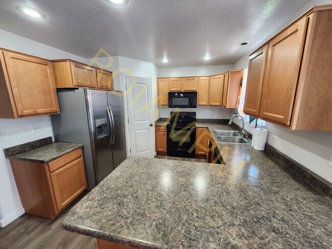 Foto del edificio - Charming 3-Bed 2-Bath HOUSE in Filer