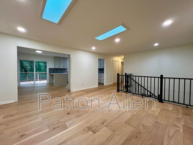 Foto del edificio - 9 Ravenwood Ln