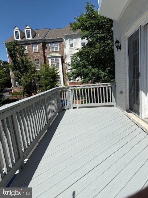 Foto del edificio - 8861 Ashgrove House Ln