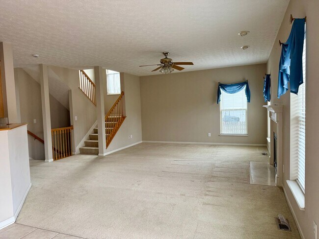 Foto del edificio - Gorgeous 4 bedroom, 2.5 bath home located in Pickerington Schools