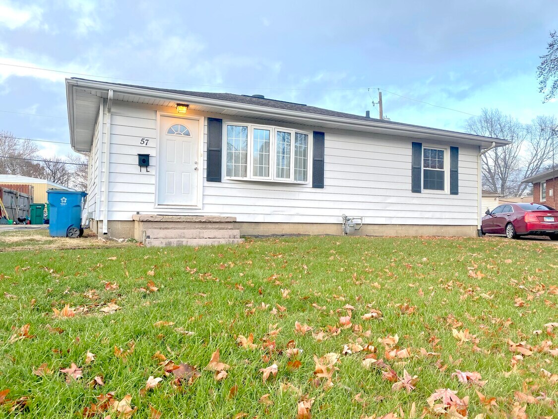 Primary Photo - 57 Rosaria Rd