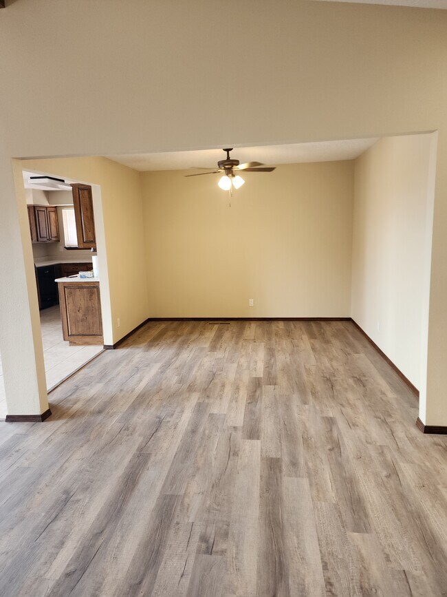 Foto del edificio - 7320 Carson Trl NW