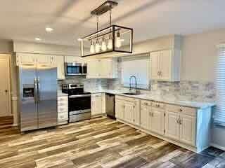 Building Photo - Four Bedroom Two Bath Home In the Prime of Chesterfield