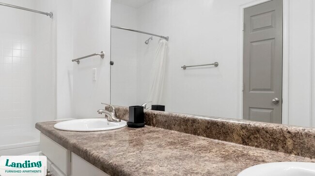 Foto del edificio - 925 Canterbury Rd NE