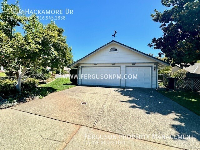 Foto del edificio - 1916 Hackamore Dr