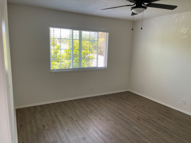 Foto del edificio - 2171 Peach St