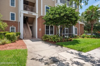 Building Photo - 13364 Beach Blvd