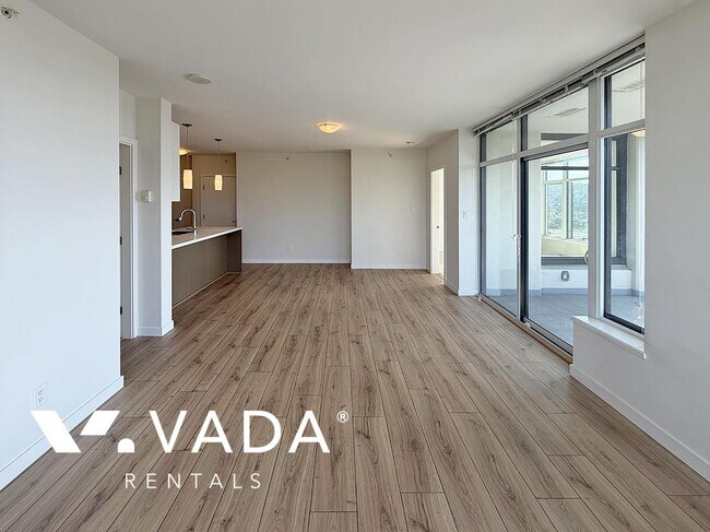 Photo du bâtiment - 1123 Westwood 2 BR APT Rental 2308-3080 Lincoln Ave Coquitlam: VADA