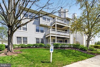 Building Photo - 119 Commonwealth Ct