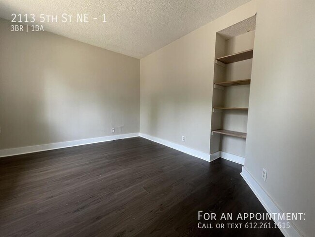 Foto del edificio - 2113 5th St NE