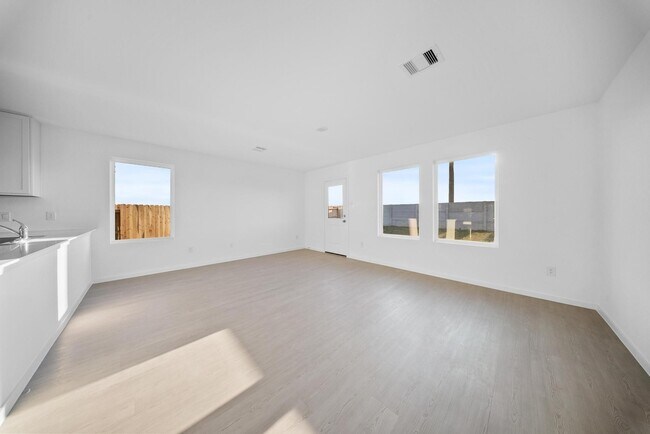 Foto del edificio - 26651 Pampas Grass Ln