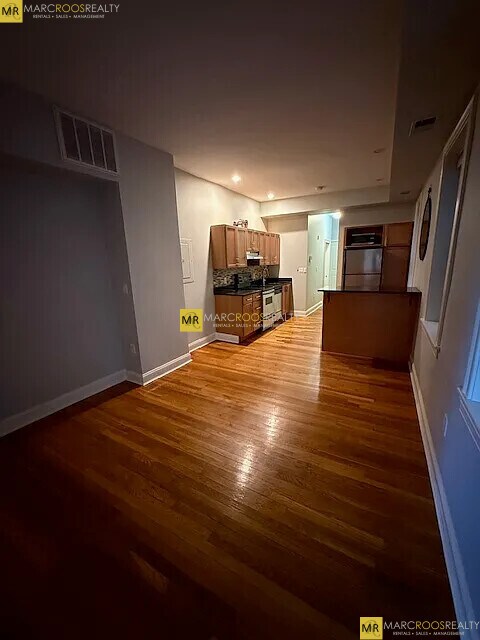 Foto del edificio - 7 Grove St