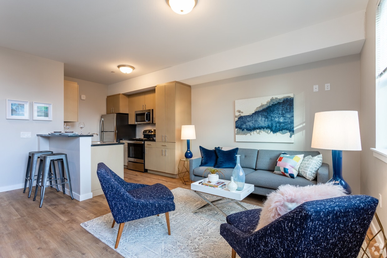 The Tristan Apartments in Portland, OR