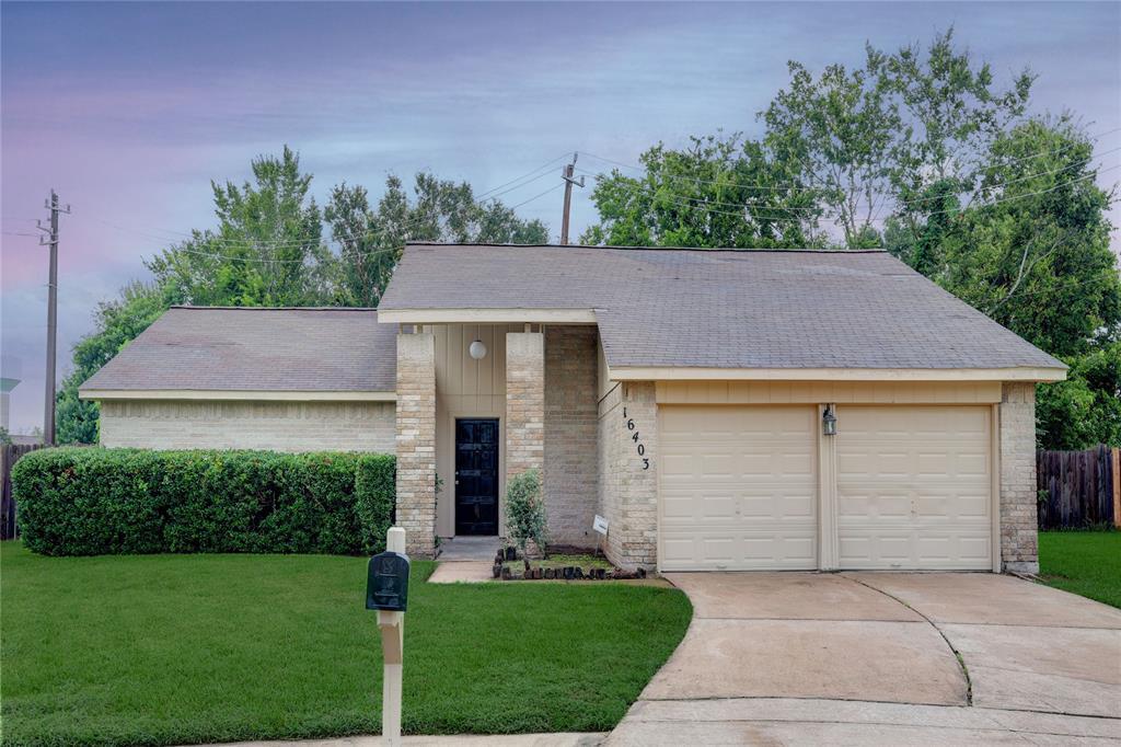 Foto principal - 16403 Quail Call Dr