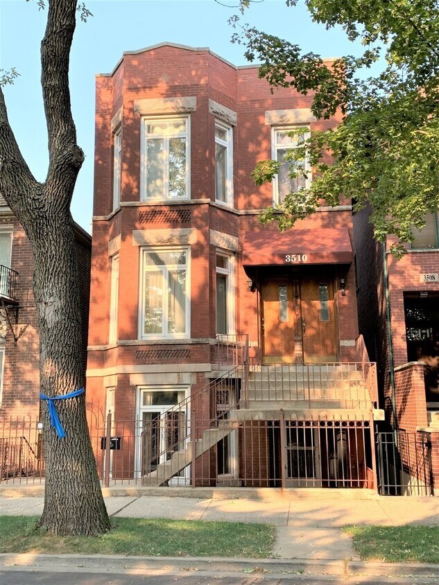 Foto principal - 3510 S Union Ave