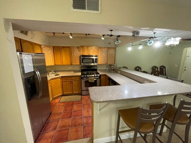 Kitchen - 1760 Bristol Walk