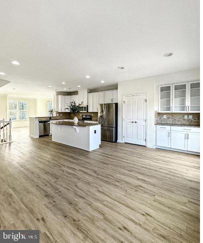 Foto del edificio - 43 Norwood Dr