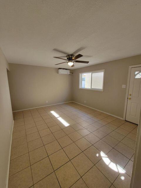 Foto del edificio - 3909 Harrison Ave