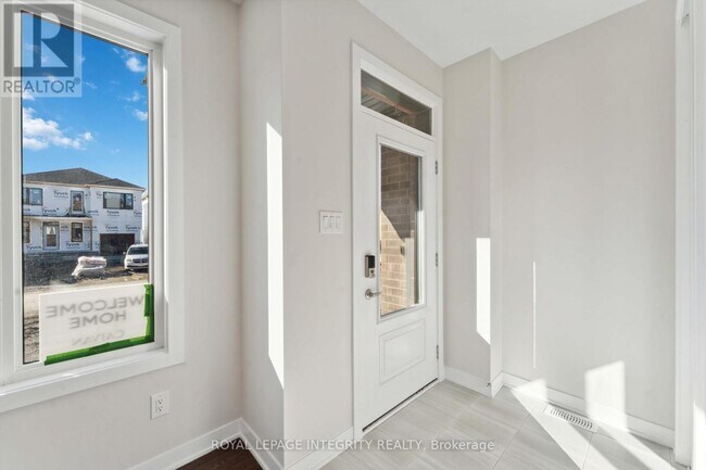 Building Photo - 202 Conservancy Dr