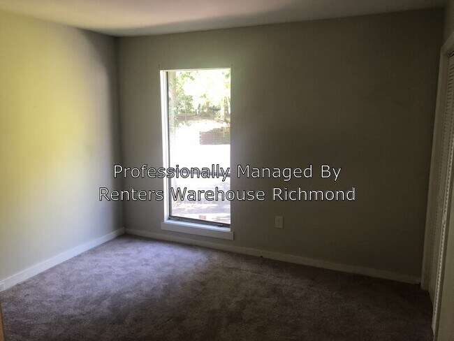 Foto del edificio - 10168 Iron Mill Rd