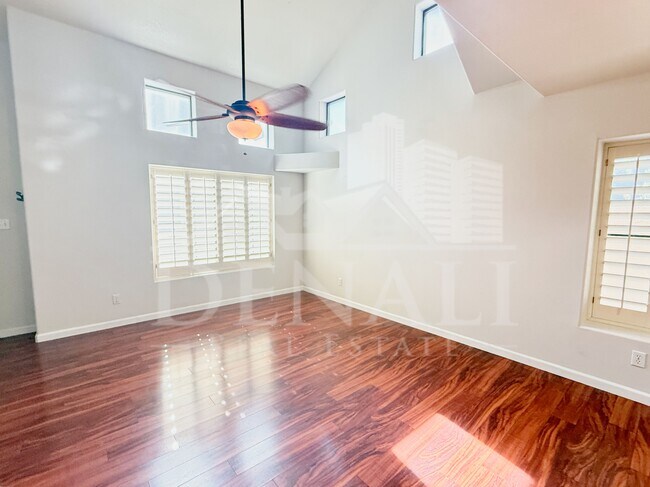 Building Photo - 5665 W Galveston St