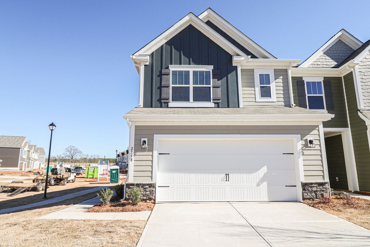 2758 Aubrey St, Monroe, NC 28110 Townhome Rentals in Monroe NC
