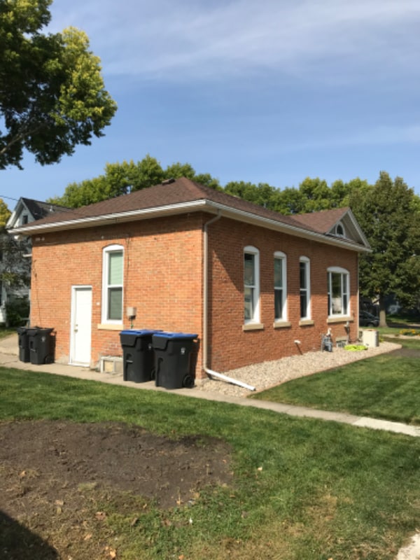 303 State St Unit 1, Mankato, MN 56001 Room for Rent in Mankato, MN