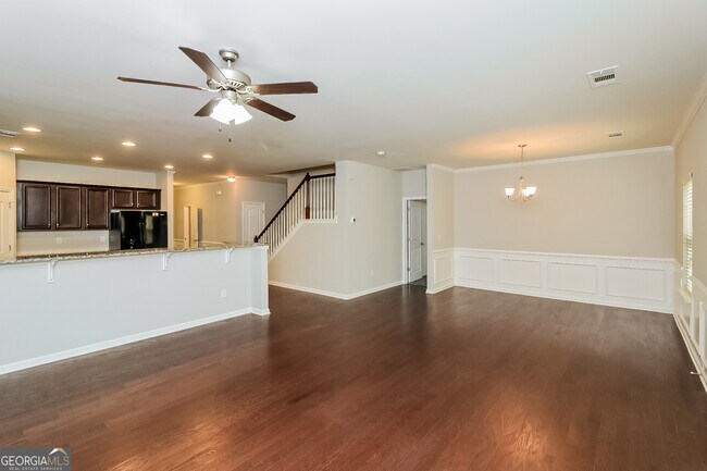 Building Photo - 313 High Water Ct