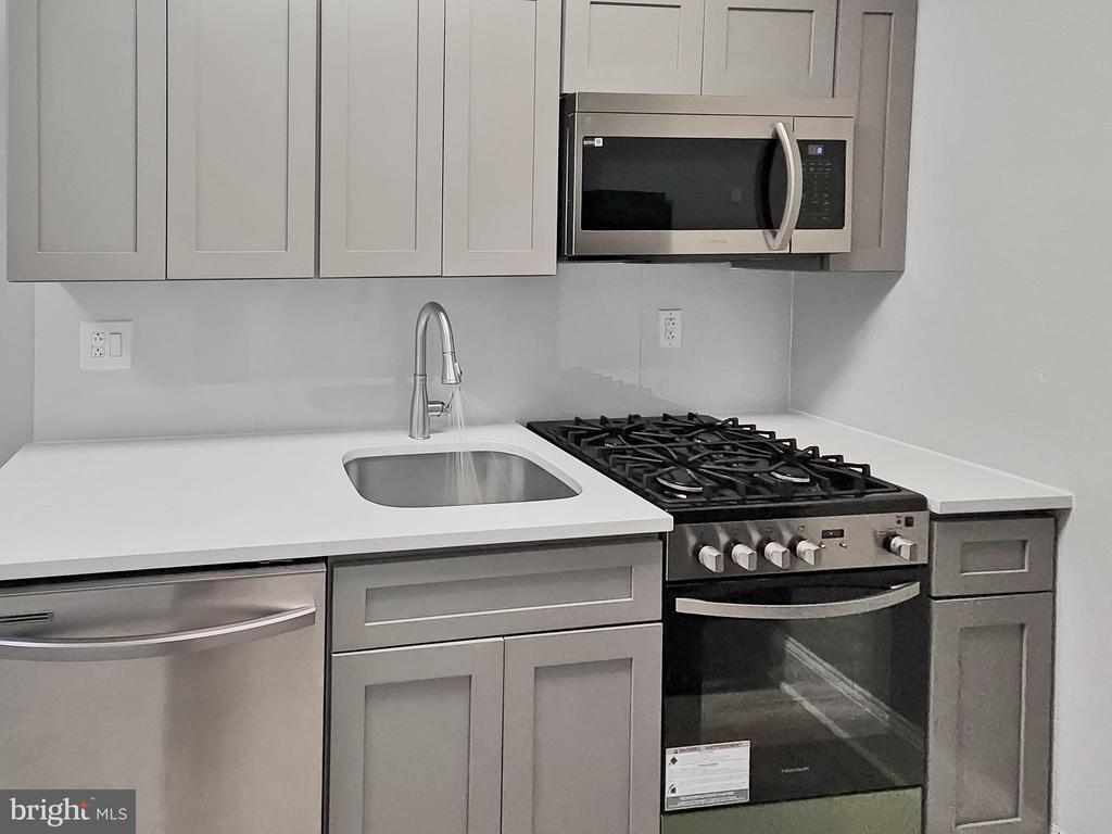 Primary Photo - 1101 N 41st St