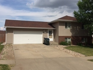 Foto del edificio - COZY 3 BD, 2 BA HOUSE IN NORTHWEST SIOUX F...