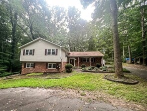 Building Photo - 13501 Richie Ct