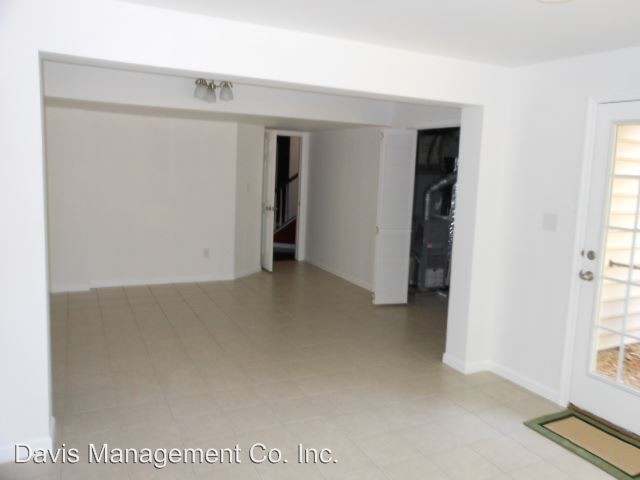 Foto del edificio - 3 br, 2 bath House - 4651 Minutemen Way