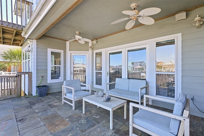 Foto del edificio - 3912 Bridge Harbor Dr