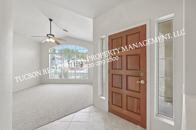 Building Photo - 11399 Silver Pheasant Loop