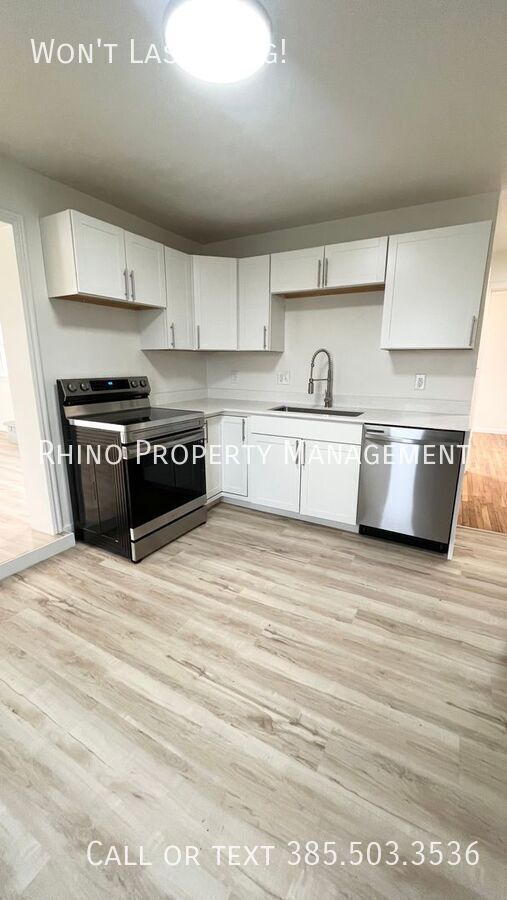 Foto del edificio - 4 Bedroom/2 Bathroom Home in Salt Lake City