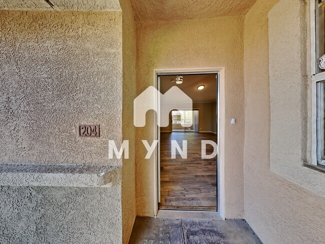 Foto del edificio - 900 Domnus Ln APT 204