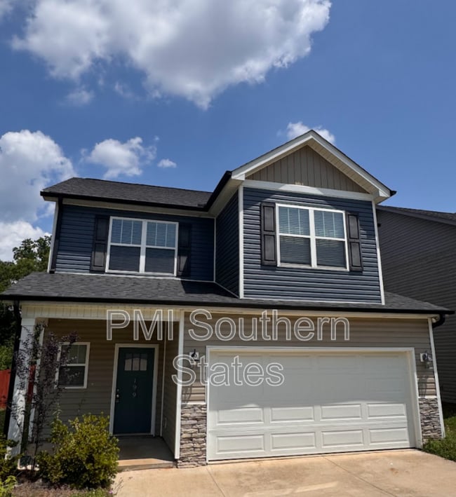 Building Photo - 199 Rosewood Cir