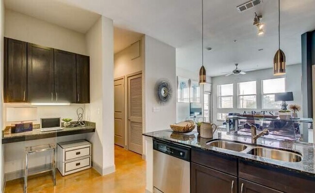 Foto del edificio - 2 bedroom in Dallas TX 75201