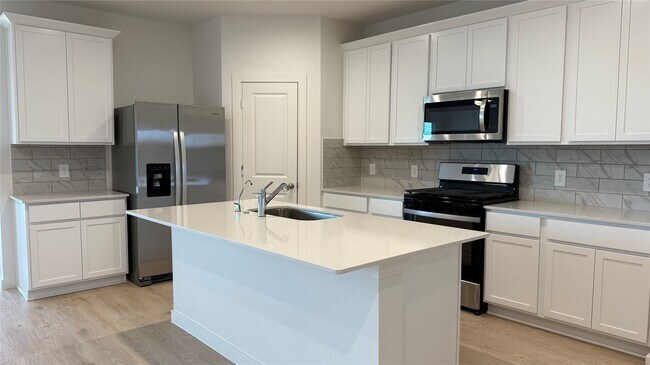 Building Photo - 3934 Winterbourne Wy