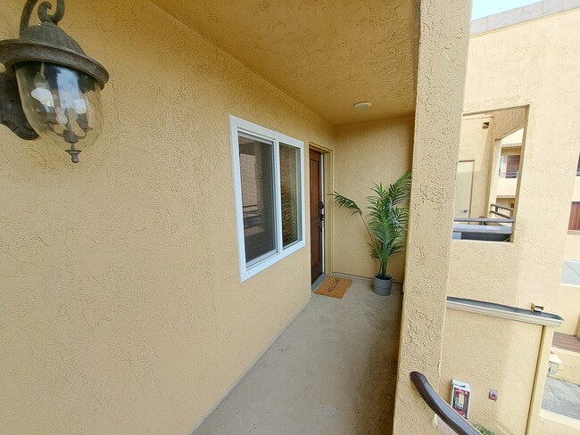 Building Photo - 3969 Nobel Dr