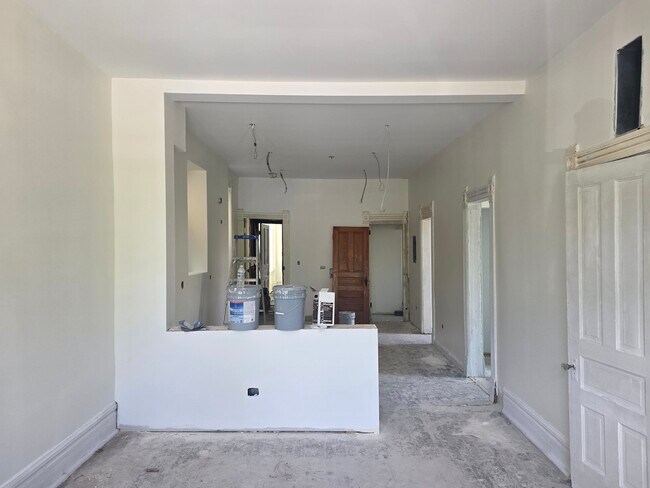Foto del edificio - 3444 S Western Ave
