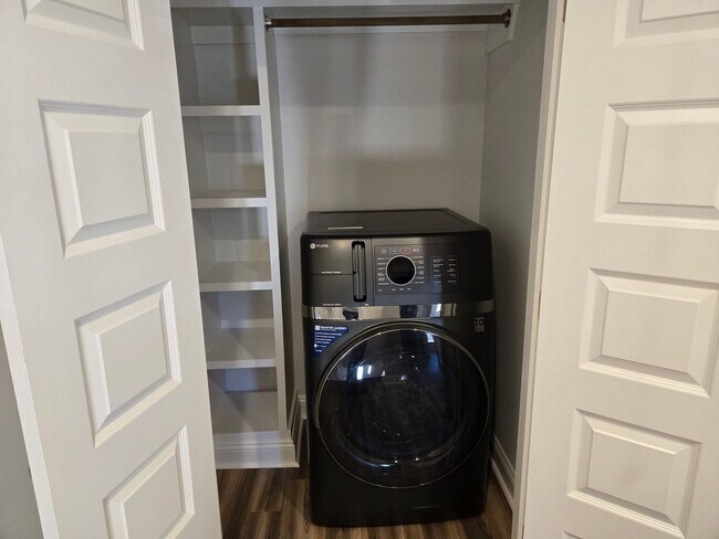 Building Photo - Brand New 4 Bedroom Townhome!!!