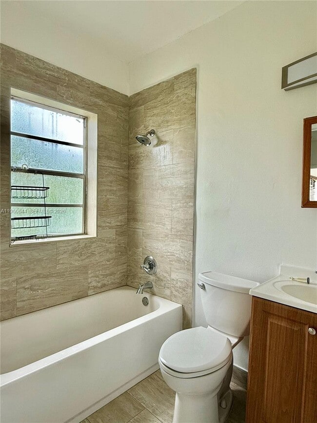 Foto del edificio - 1620 NW 3rd St